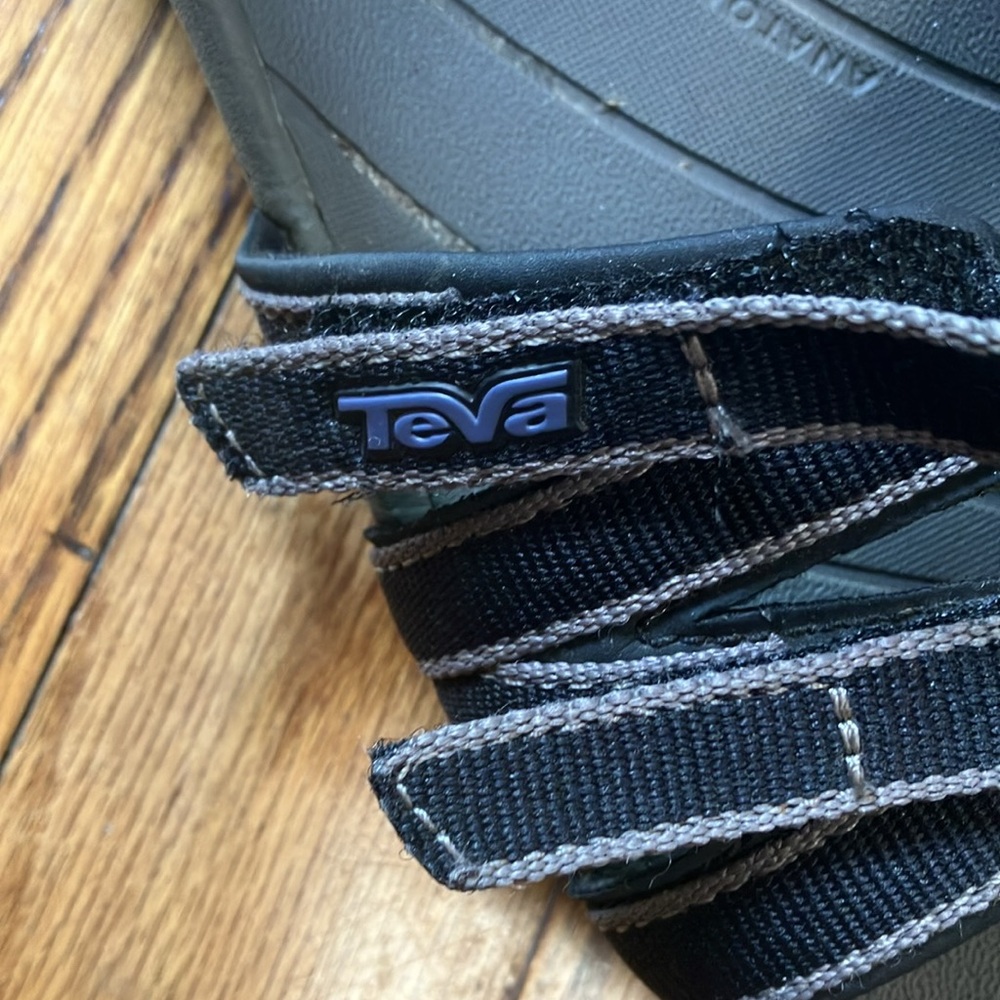 Teva Tirra Sandals - Picture 3 of 8